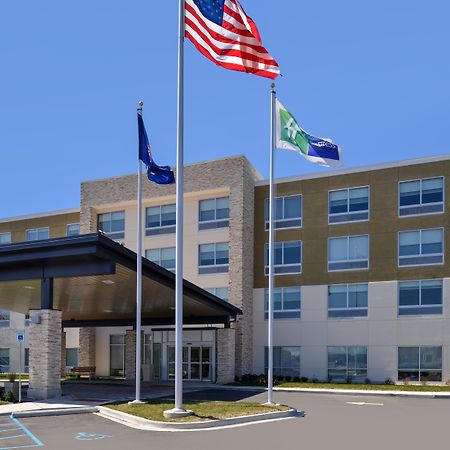 Holiday Inn Express & Suites Farmington Hills - Detroit By Ihg Eksteriør bilde