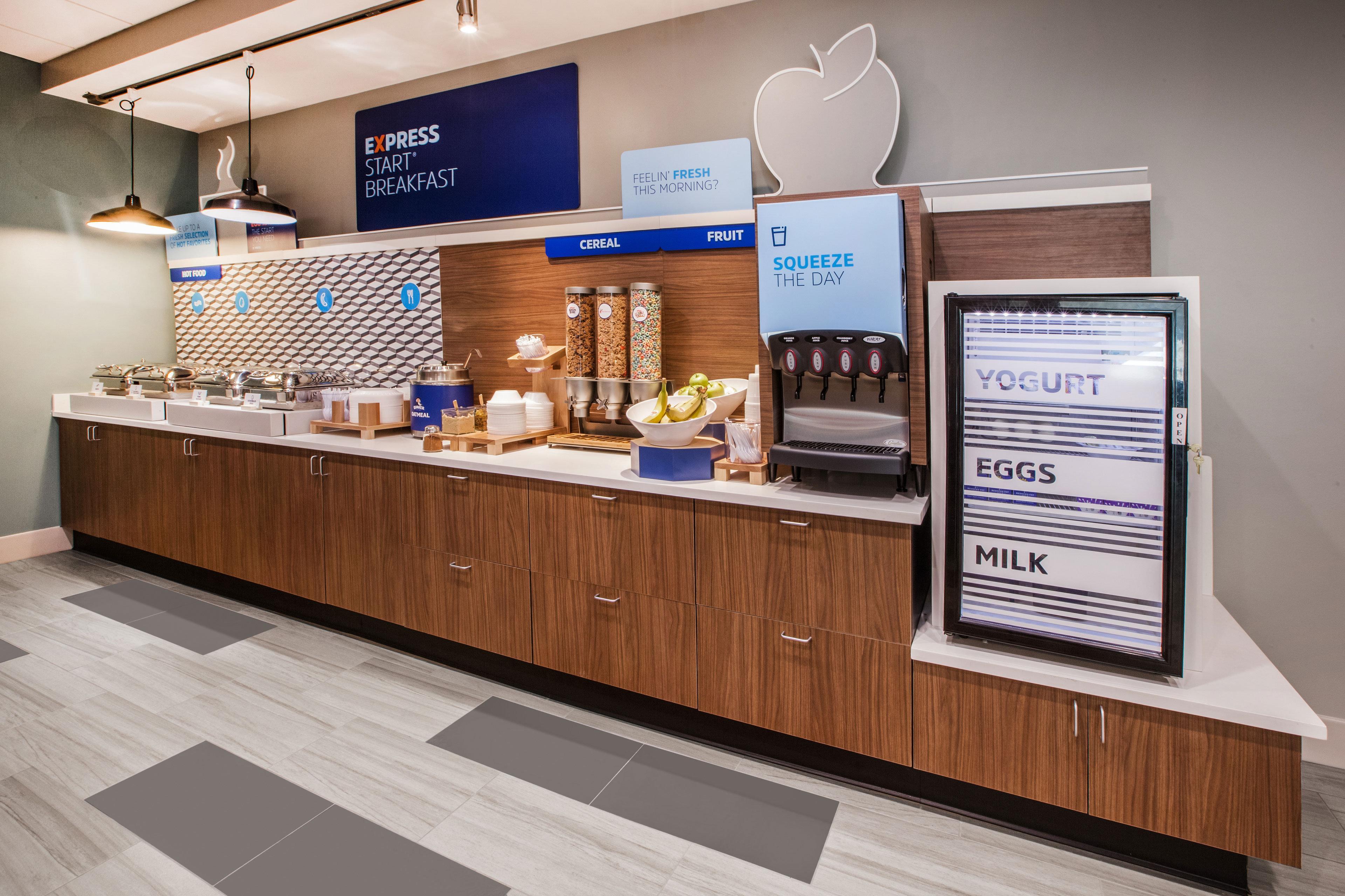 Holiday Inn Express & Suites Farmington Hills - Detroit By Ihg Eksteriør bilde